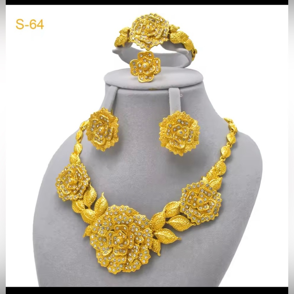 24k gold plated Debi set